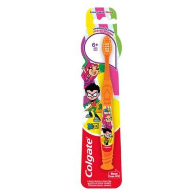 Escova Dental Infantil Colgate Smiles 6+ anos, Titans, macia, sortida com 1 unidade